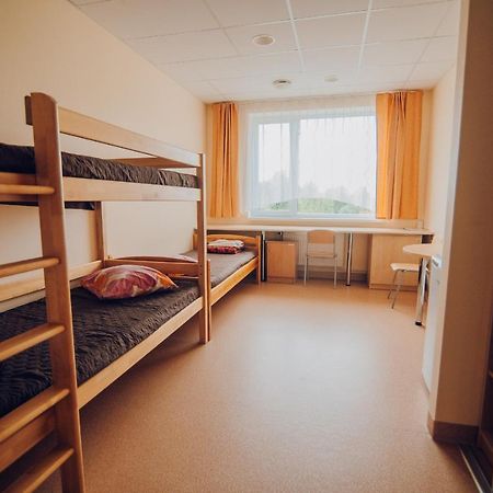 Valmieras Tehnikuma Dienesta Viesnica Eksteriør bilde